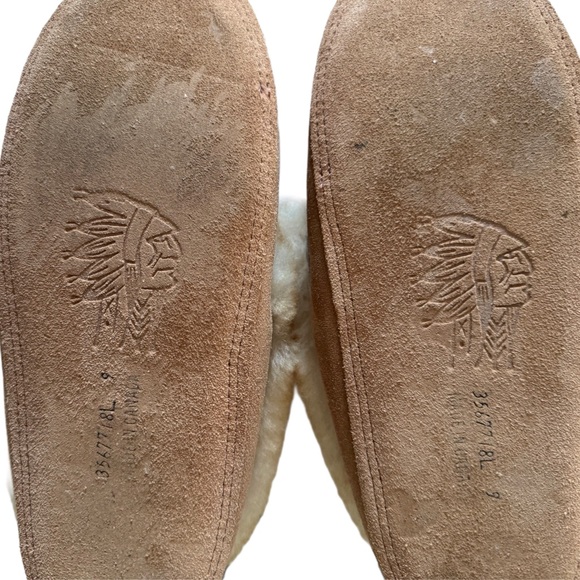 Beaded Sheepskin Moccasins Laurentian Chief - Picture 7 of 7